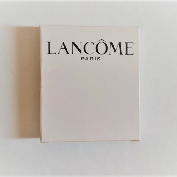 Lancome Paris Life is Beautiful Dual Magnifying Mirror with a Velvet Pouch NIB - Picture 3 of 3